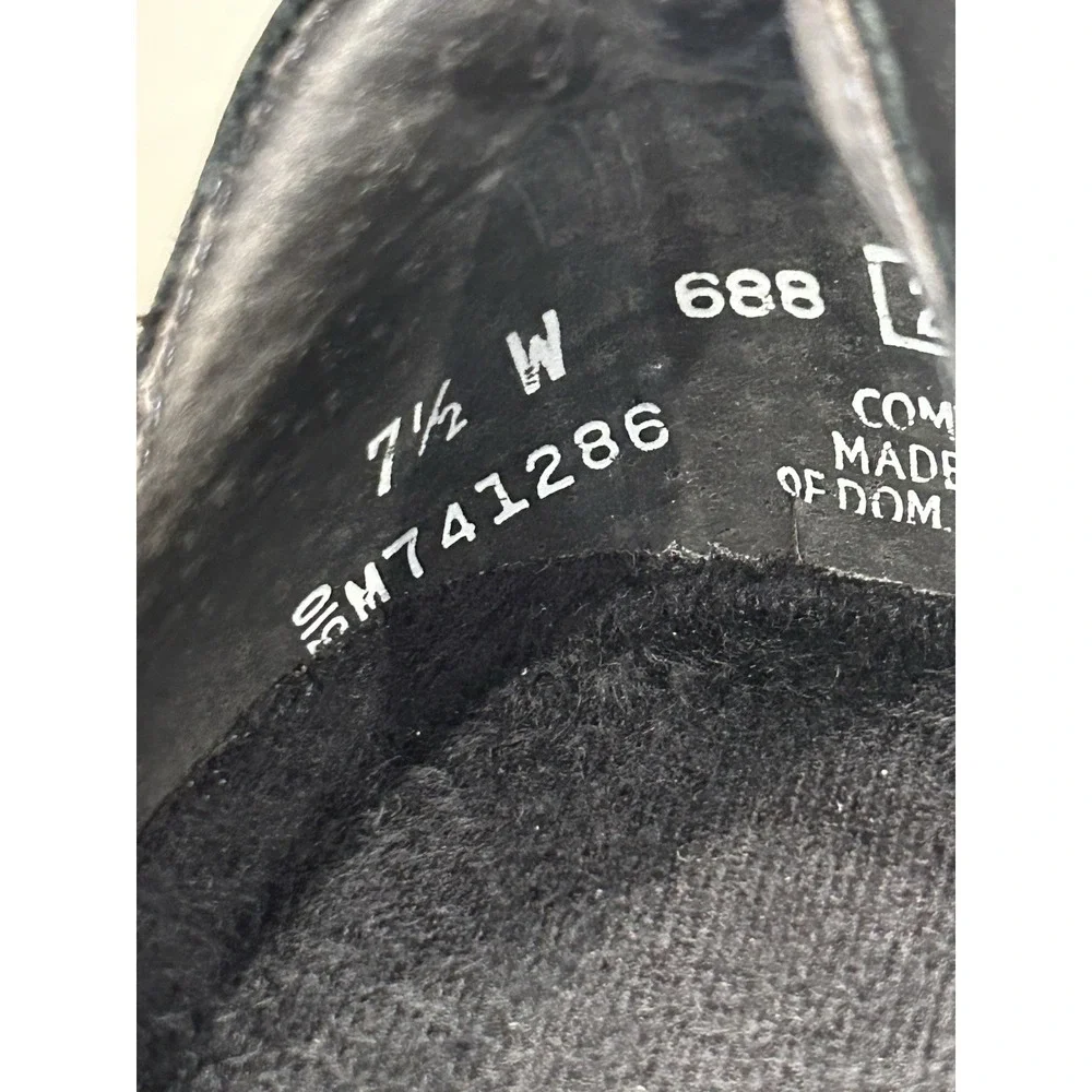 MUNRO Mary Janes‎ Size 7.5W Black Suede Flats Shoes Adjustable